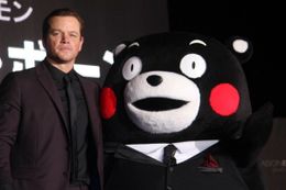 マット・デイモンがくまモンと対面