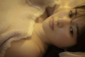 劇中ではDカップのバストを存分に披露する璃子