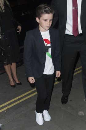 2人の兄や妹に比べ、メディアへの露出が少ない三男のクルス