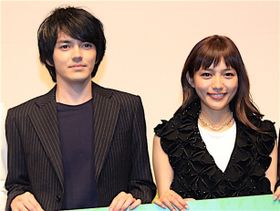 川口春奈、林遣都と相思相愛！