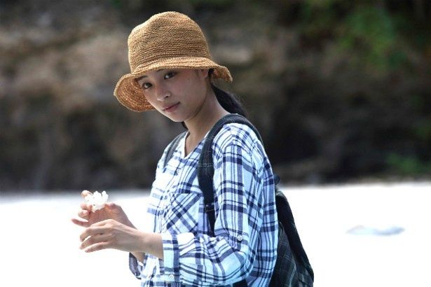 泉は田中と交流していく