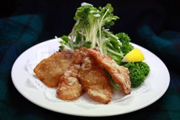 実はコラーゲンたっぷりのワニ肉の竜田揚げ
