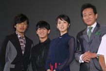 「公開を迎えてワクワク」と笑顔を見せたL.Joe