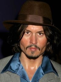 セール中…ロバート・パティンソン直筆サイン入り超大型写真…トワイライト・サーガ… 第2の『ハリポタ』？ 『トワイライト〜』続編の前売券が好調