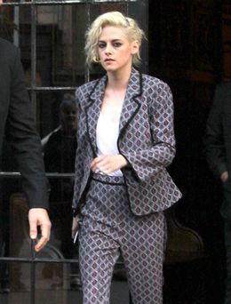 クリステンがニューヨーク映画祭のレッドカーペットに登場し話題に