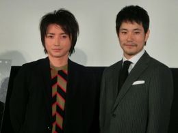 映画「DEATH NOTE デスノート」「DEATH NOTE デスノート the Last name」上映会に、藤原竜也、松山ケンイチがサプライズ登場！