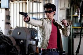 武田真治がヒットマン役を熱演！