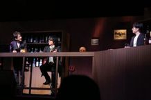 3人の軽妙なトークに場内は爆笑