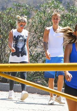 ジャスティンとソフィアは交際していたが、現在の関係は不明