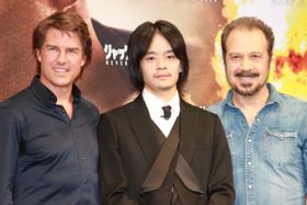 『ラスト サムライ』のトム・クルーズと池松壮亮、エドワード・ズウィック監督が再会！