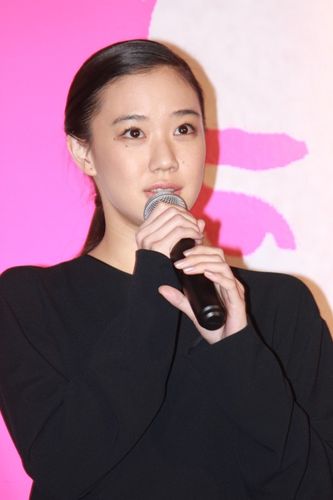 蒼井優、恋人役の石崎ひゅーいから撮影裏話を暴露され大爆笑！