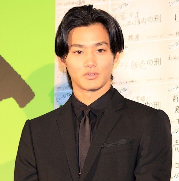 『ミュージアム』初日舞台挨拶に登場した野村周平