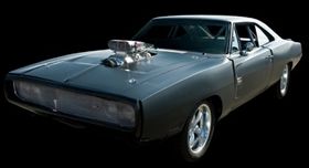 主人公・ドミニクの操るマッスルカー「ダッジ・チャージャー」