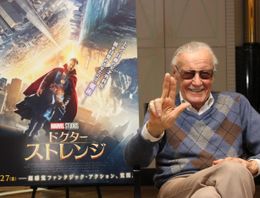 『ドクター・ストレンジ』のプロモーションで93歳のスタン・リーが来日