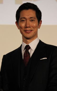 イケイケやくざの桑原保彦を演じた佐々木蔵之介