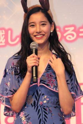 中島裕翔のうるキュン台詞を称えた新木優子
