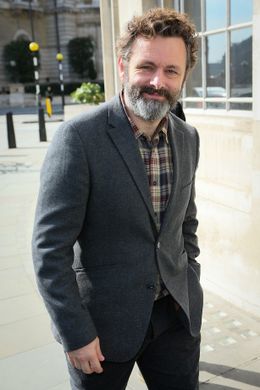 マイケルはウェールズでの政治活動に専念するという