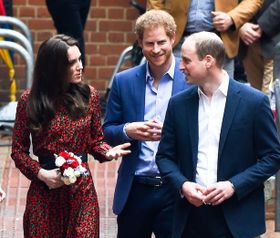 イベントに参加したキャサリン妃の横にいたイケメンが話題に