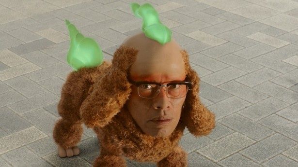 じんめん犬を演じる遠藤憲一、衝撃のビジュアル！