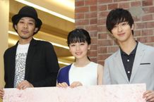 『天使のいる図書館』の完成報告会見に登壇した小芝風花、横浜流星、ウエダアツシ監督