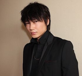 綾野剛が常に全力の理由とは？