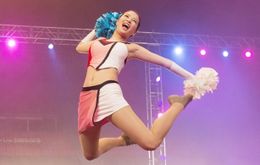 『 チア☆ダン ～女子高生がチアダンスで全米制覇しちゃったホントの話～』でチアダンスに挑戦した広瀬すず