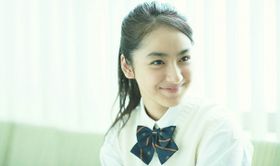 『キセキ −あの日のソビト−』では難病を患うも「キセキ」を聴いて生きる希望を持つ結衣を演じている