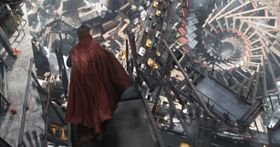 ドクターストレンジ　ベネディクト・カンバーバッチ 他5人 直筆サイン入り写真 k カンバーバッチの生写真が4枚も付いてくる！】重厚な塗装を施