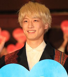 坂口健太郎、バンドメンバーとの出会いに感謝！