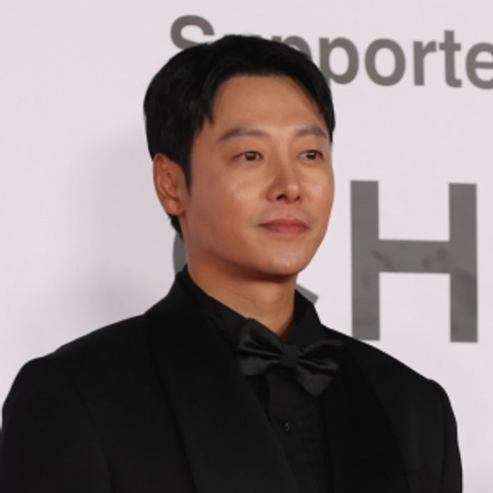 キム・ドンウク