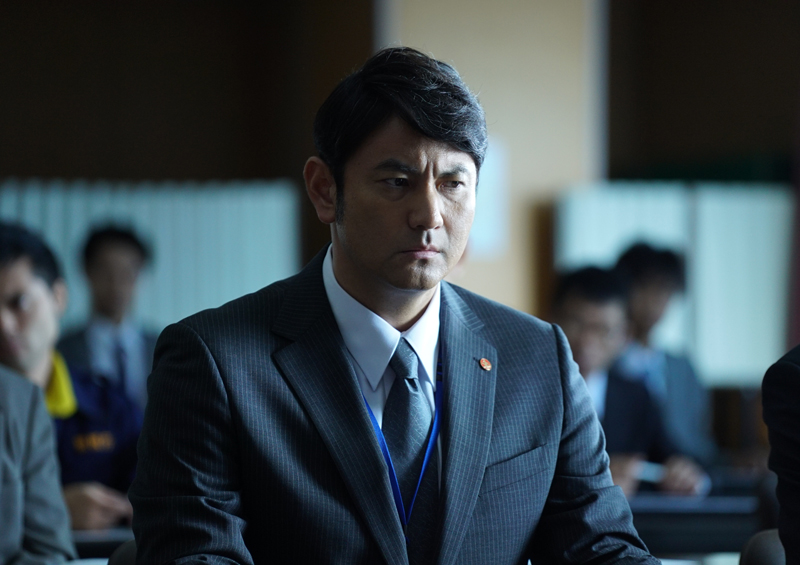十一係に新加入。熱血漢で情に厚い、捜査第一課・警部補の石倉毅(藤本隆宏)